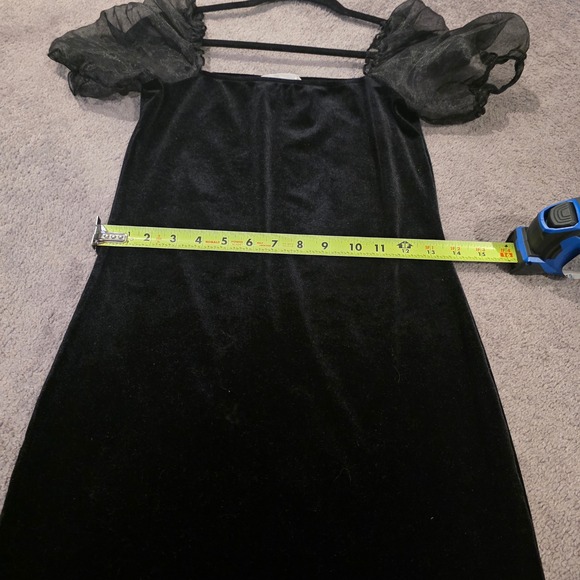 MNG Black Velvet Square Neck Puff Sleeve Mini Dress Size 4 - Picture 2 of 4